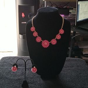 Beautiful set !! Necklaces and earring